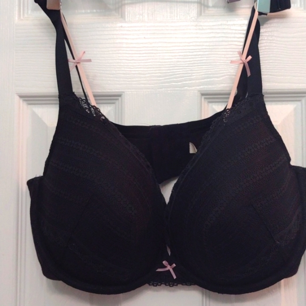 Cacique plunge Underwire bra